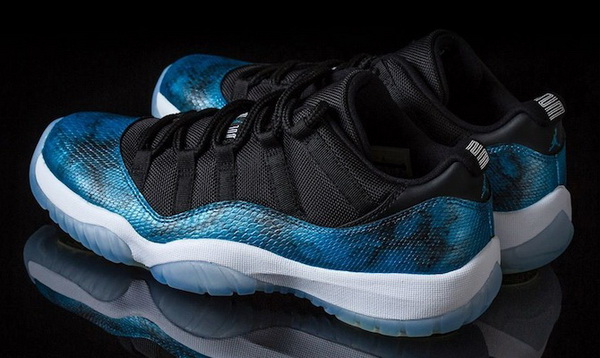 Jordan 11 Low Men Super Perfect--006